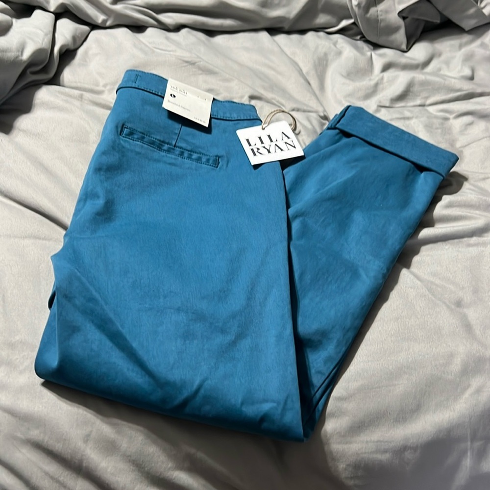 Cropped pants